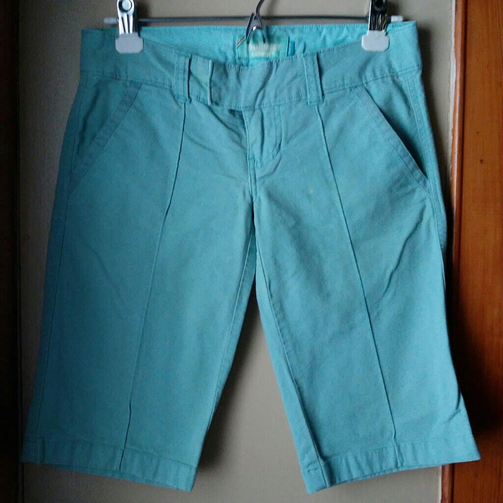 Vintage Hollister Periwinkle Capris